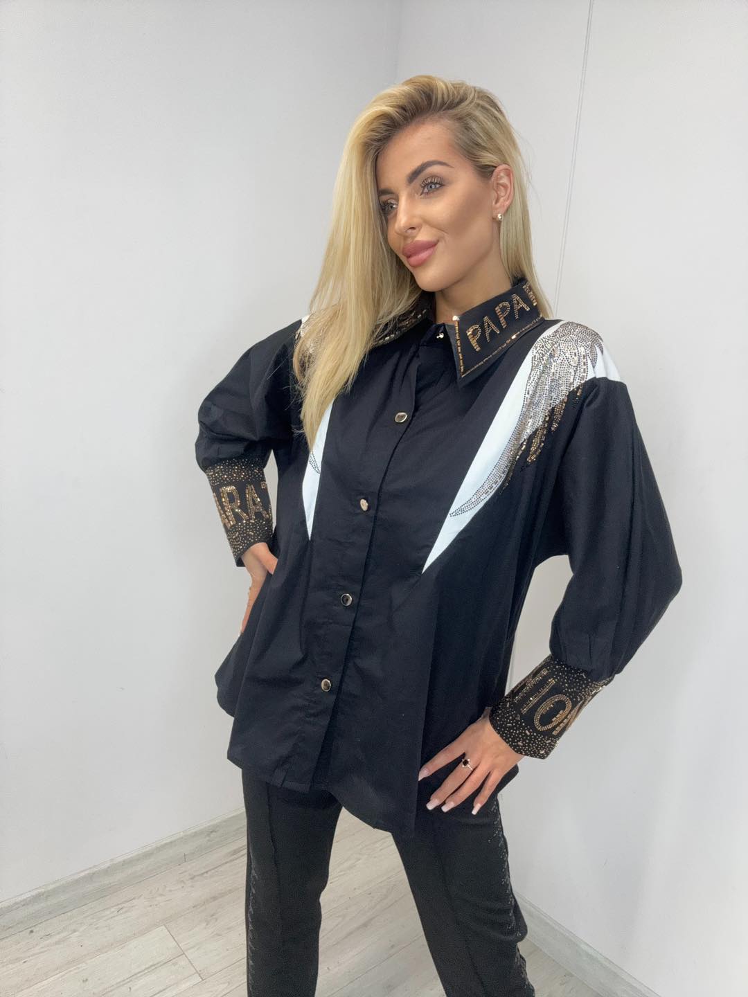 Hemdbluse Schwarz-Weiß