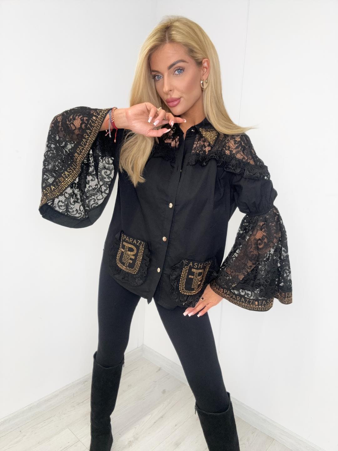 Hemdbluse mit Spitze