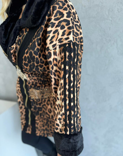 Mantel Leoprint