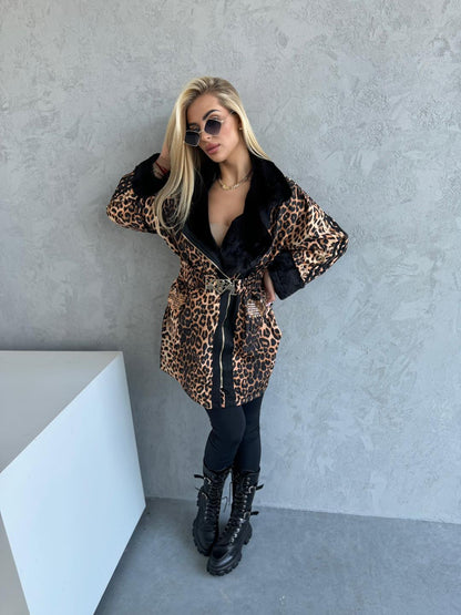 Mantel Leoprint