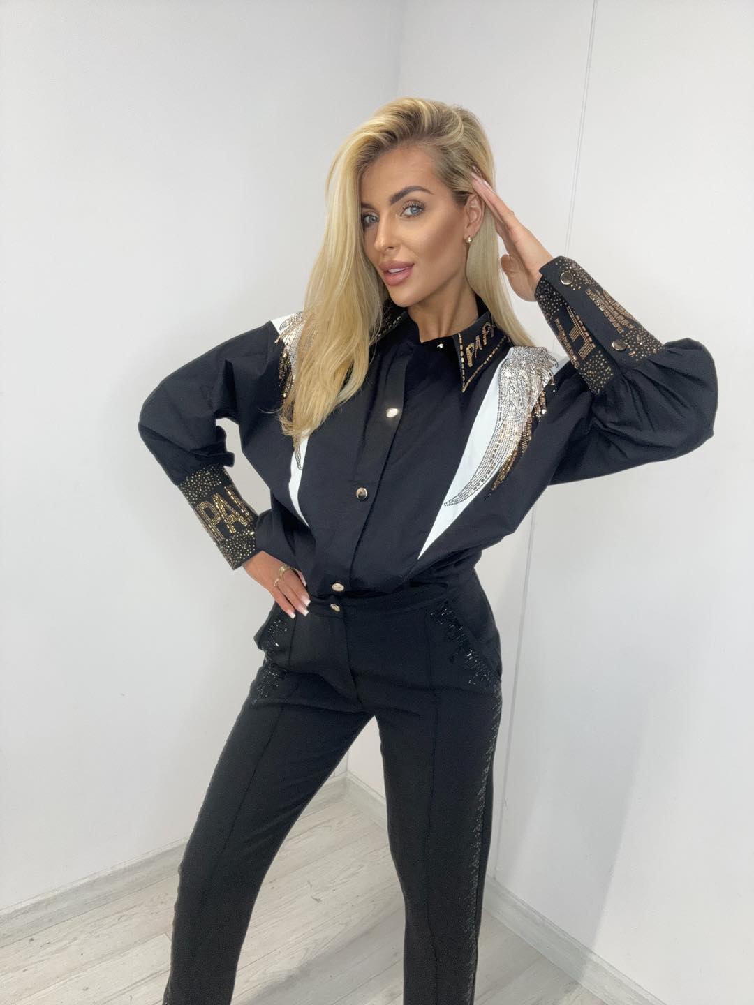 Hemdbluse Schwarz-Weiß