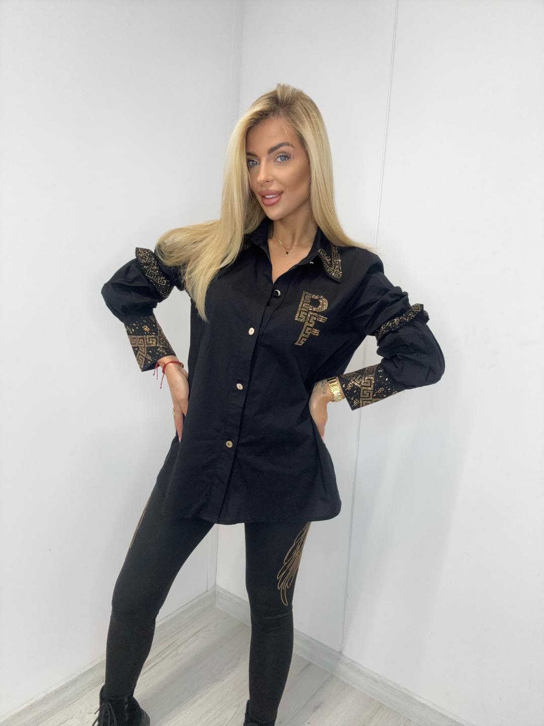 Hemdbluse Schwarz mit Strasssteinen