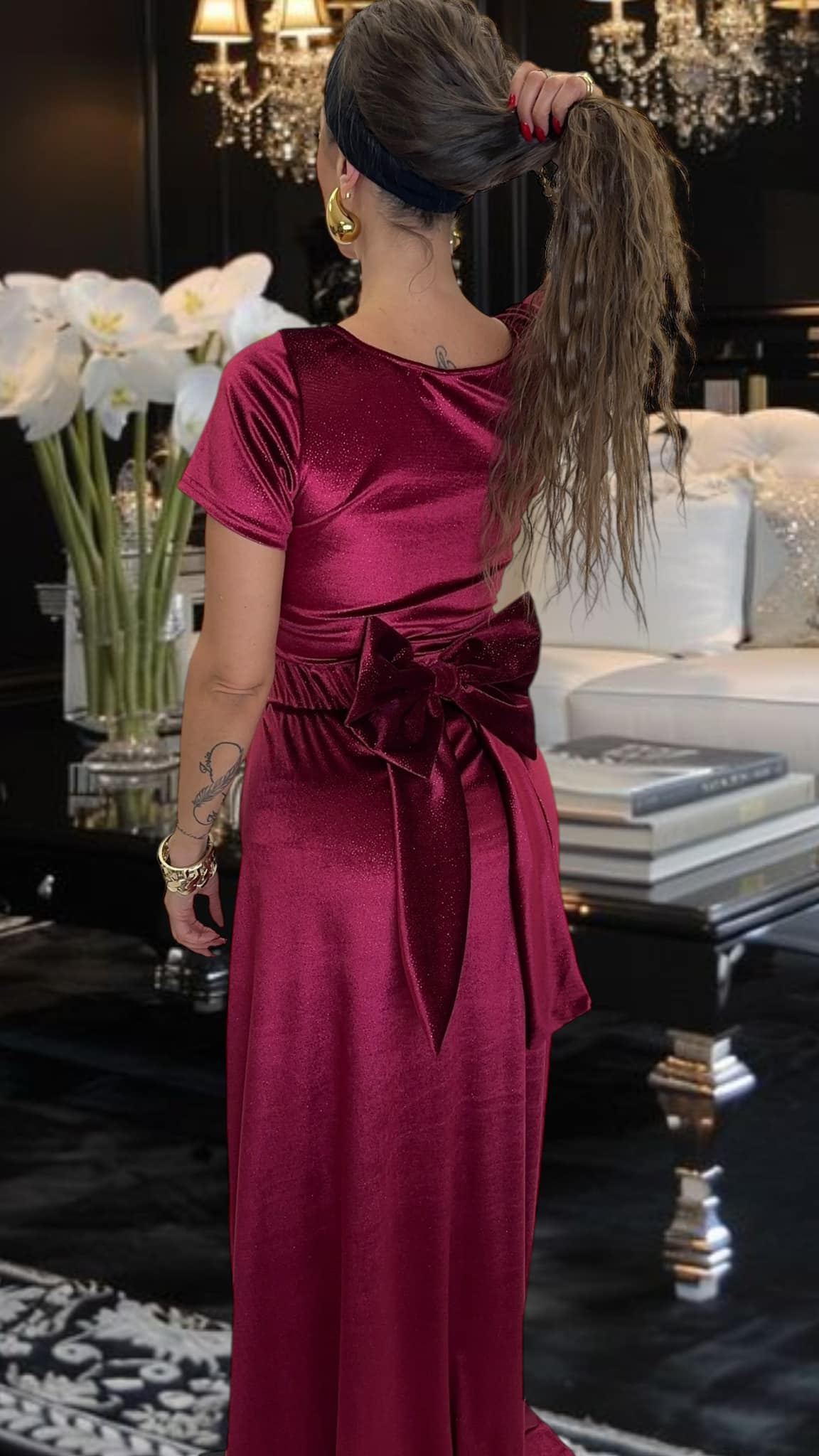 Kleid mit Bow Schleppe